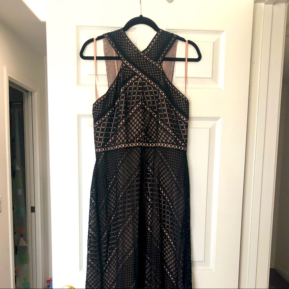 BCBGMaxAzria Black and Gold Geometric Maxi Dress